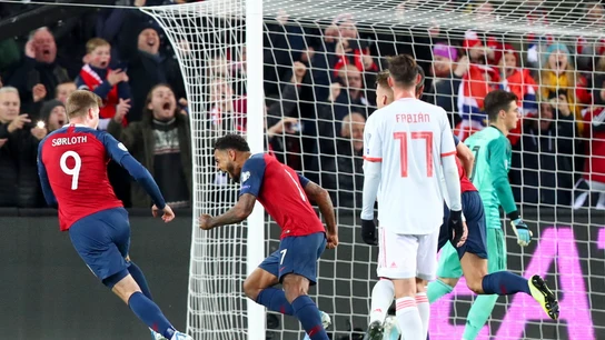 Joshua King celebra el empate ante España Joshua King celebra el empate ante España