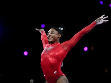Simone Biles, tras una victoria Simone Biles, tras una victoria