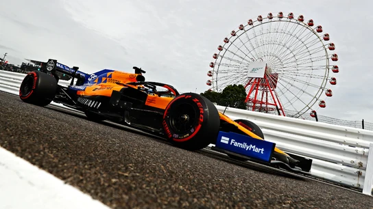 Carlos Sainz, en Japón Carlos Sainz, en Japón