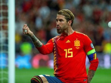 Sergio Ramos celebra un gol con España Sergio Ramos celebra un gol con España