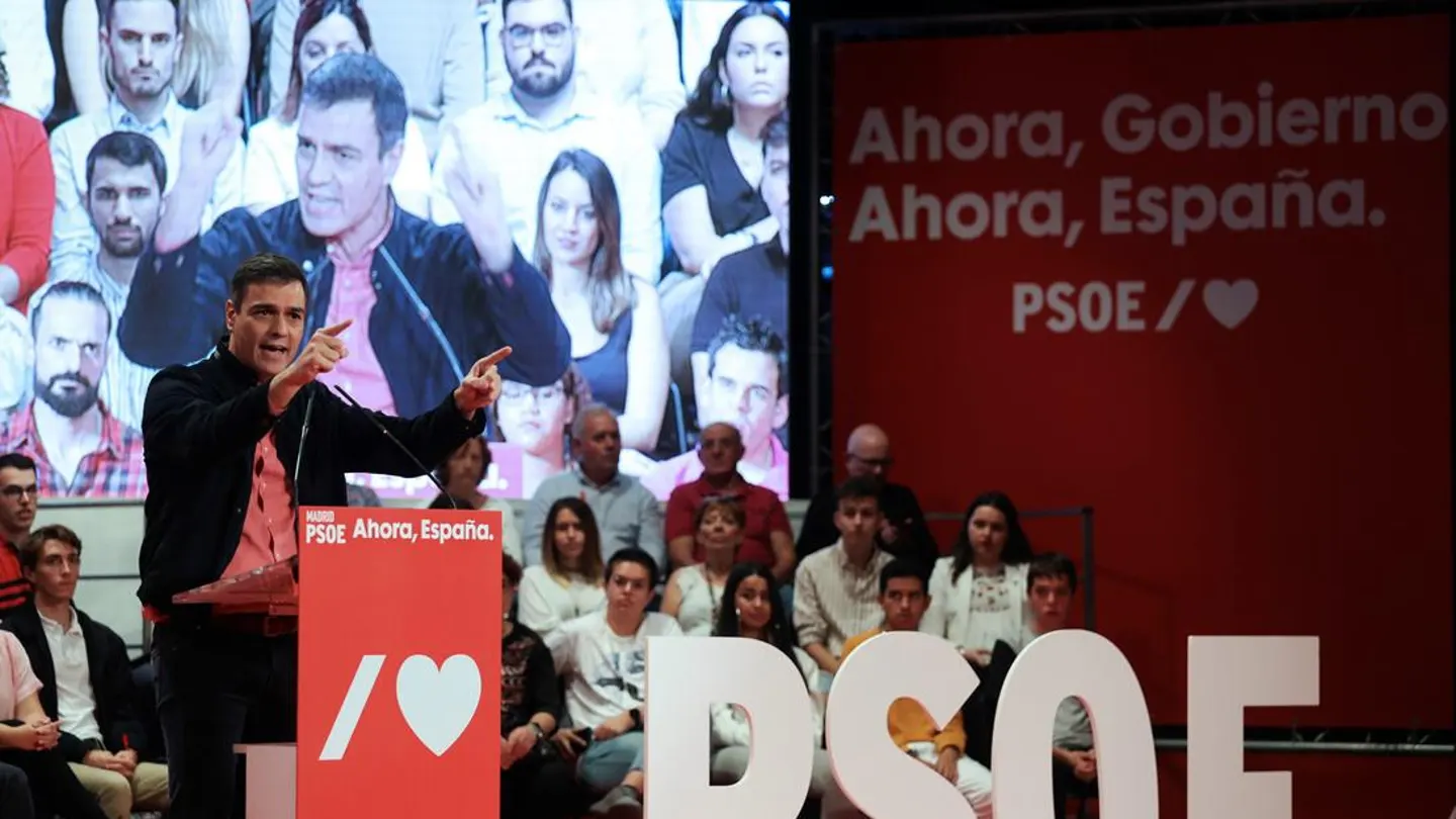 Pedro Sánchez en un acto del PSOE en Alcorcón Pedro Sánchez en un acto del PSOE en Alcorcón