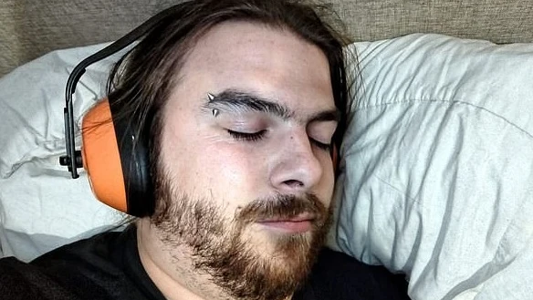 Imagen de Liam Gómez con orejeras Imagen de Liam Gómez con orejeras