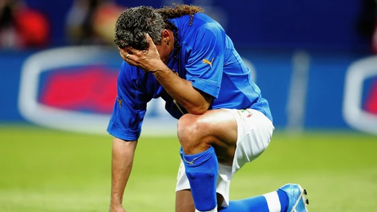 Roberto Baggio, en un amistoso celebrado entre Italia y España en Génova (2004) Roberto Baggio, en un amistoso celebrado entre Italia y España en Génova (2004)