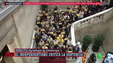 Protesta en el interior del Parlament por la sentencia del procés