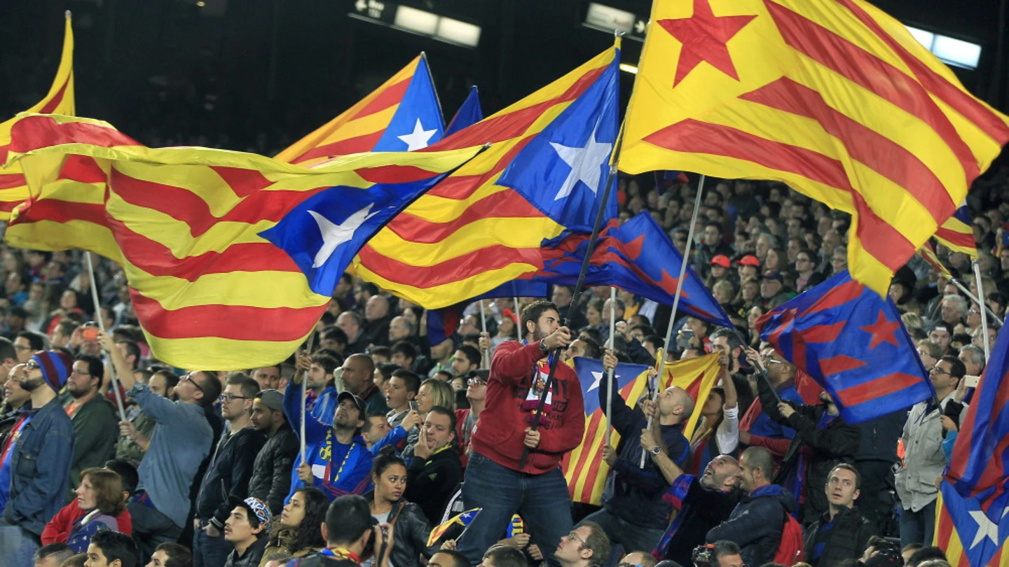 Deportes Antena 3 (15-10-19) El Clásico, amenazado por una previsible manifestación independentista en el Camp Nou Deportes Antena 3 (15-10-19) El Clásico, amenazado por una previsible manifestación independentista en el Camp Nou