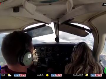 El tenso aterrizaje de una familia a bordo de una avioneta en Estados Unidos El tenso aterrizaje de una familia a bordo de una avioneta en Estados Unidos
