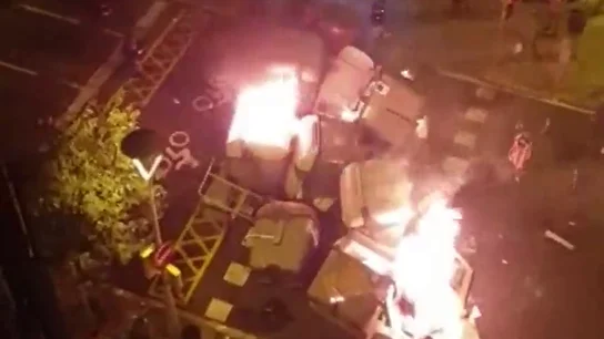 Las protestas de Barcelona, a vista de 'pájaro': imágenes de las barricadas y las movilizaciones Las protestas de Barcelona, a vista de 'pájaro': imágenes de las barricadas y las movilizaciones