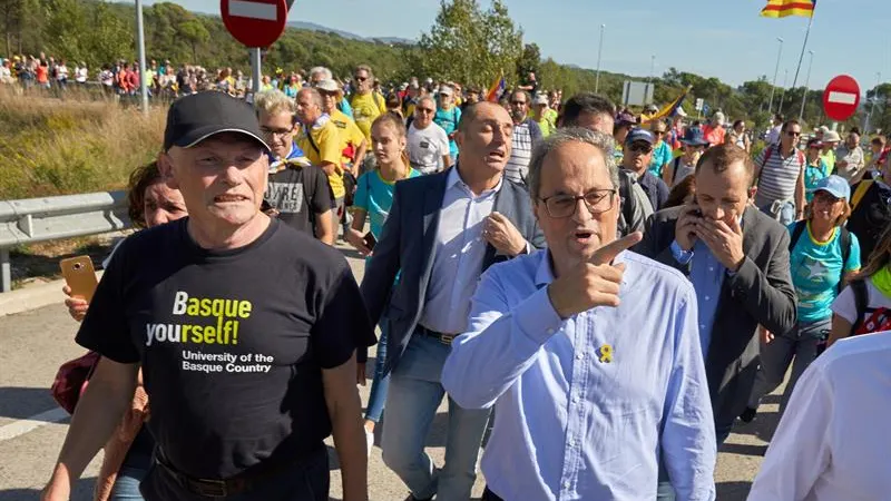 Quim Torra con Ibarretxe en una de las marchas independentistas