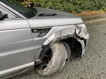 El Range Rover Lumma CLR SV de Kun Agüero tras el accidente El Range Rover Lumma CLR SV de Kun Agüero tras el accidente