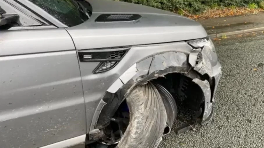 El Range Rover Lumma CLR SV de Kun Agüero tras el accidente