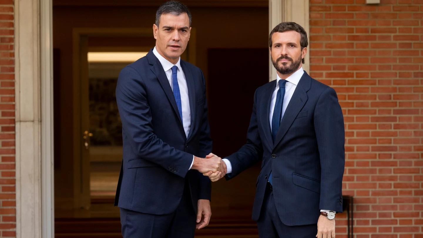 Pedro Sánchez y Pablo Casado Moncloa