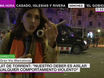 Estos son los objetos que se están lanzando en los disturbios de la Gran Vía de Barcelona Estos son los objetos que se están lanzando en los disturbios de la Gran Vía de Barcelona