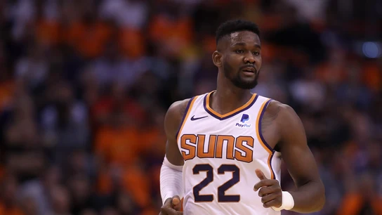 DeAndre Ayton, durante un partido con los Suns DeAndre Ayton, durante un partido con los Suns
