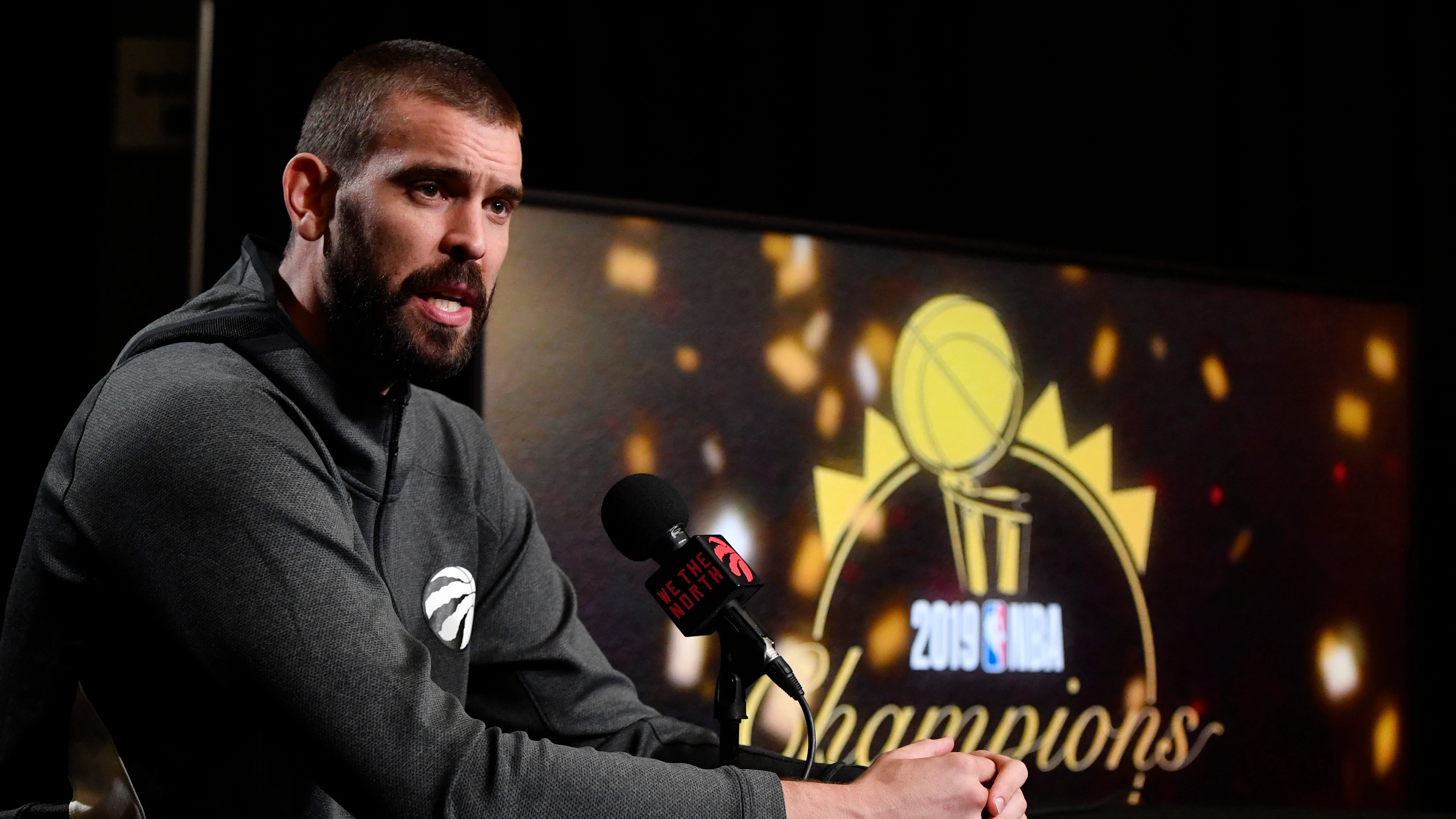 Marc Gasol habla con los medios