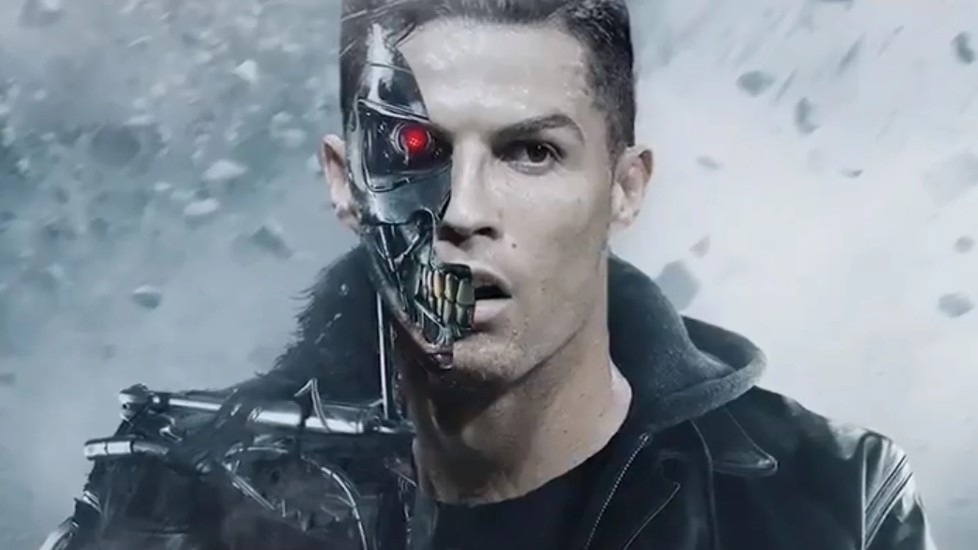 Cristiano Ronaldo caracterizado como Terminator