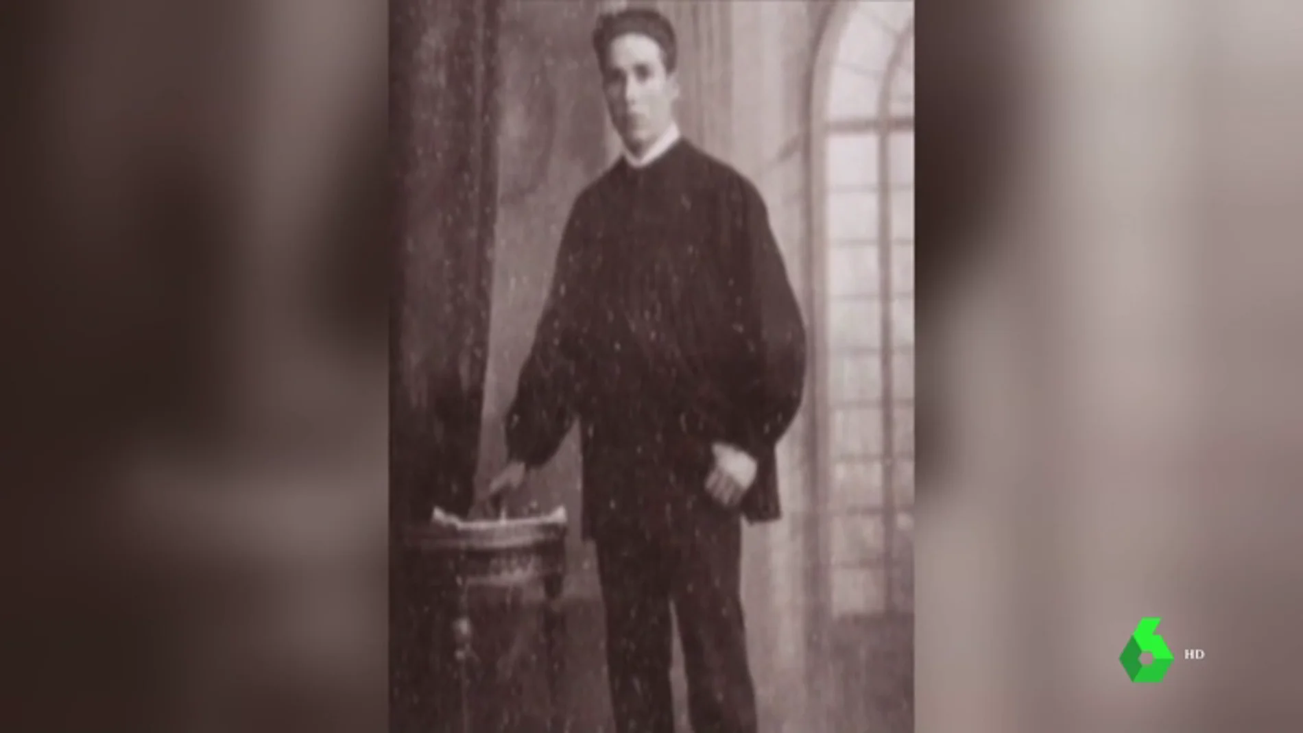 Leoncio Badía, héroe y enterrador de Paterna: así ayudó a dar un digno 'adiós' a las víctimas del franquismo