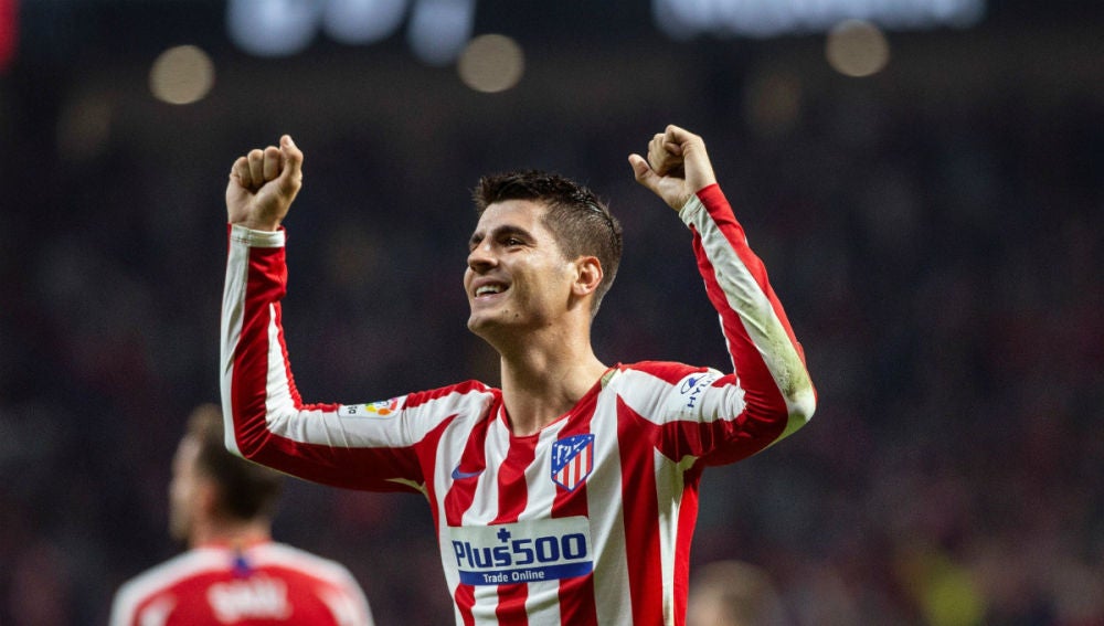 Álvaro Morata celebra un gol