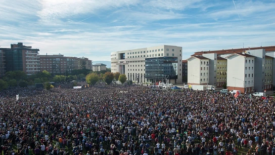 Imagen de personas protestanto en Pamplona contra la sentencia del caso Alsasua Imagen de personas protestanto en Pamplona contra la sentencia del caso Alsasua