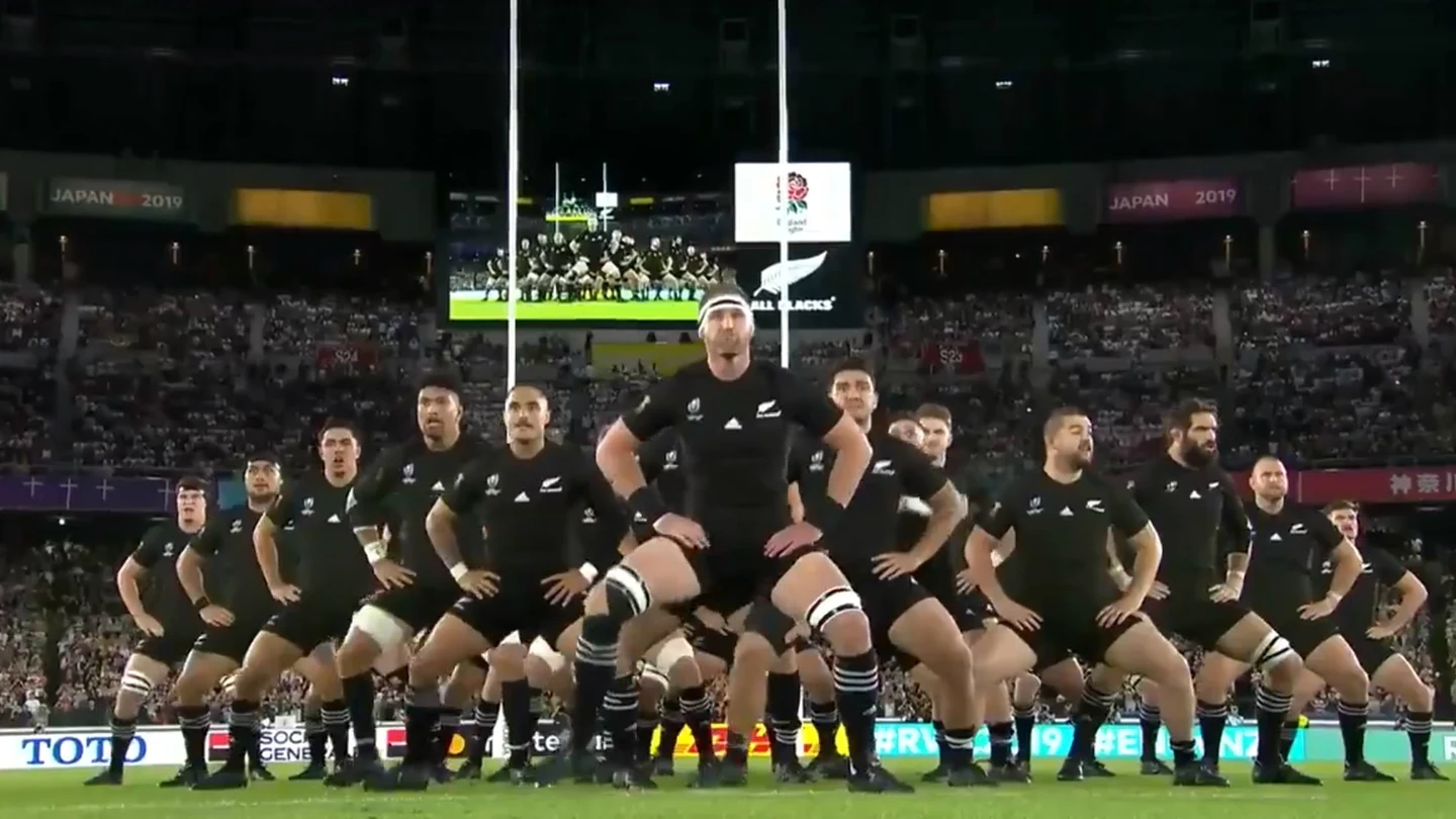 La haka de Nueva Zelanda ante Inglaterra La haka de Nueva Zelanda ante Inglaterra