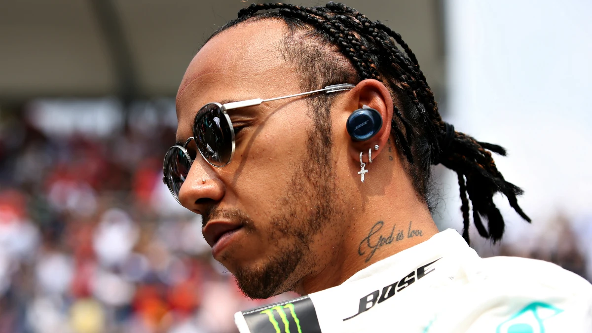 Lewis Hamilton, en el paddock de México