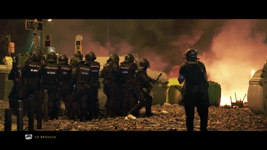 Imagen de la Policía en los disturbios de Cataluña Imagen de la Policía en los disturbios de Cataluña