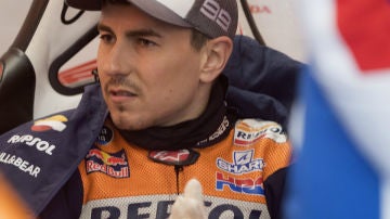 Jorge Lorenzo, en su box