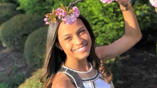 Imagen de la joven que enviaba mensajes a su padre fallecido desde 2015