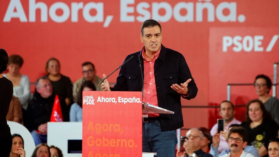 Pedro Sánchez en un acto del PSOE en A Coruña