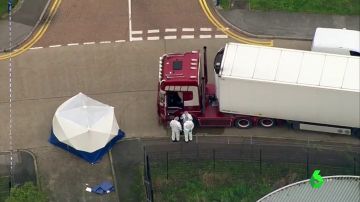 Prisión sin fianza para el conductor del camión donde se hallaron 39 cadáveres en Essex