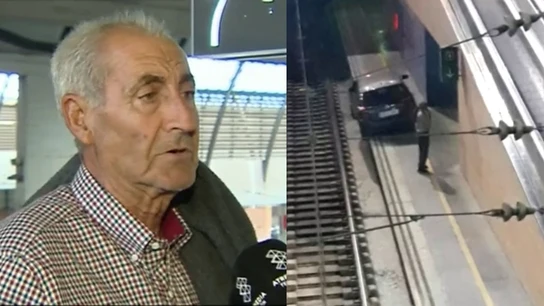 Un señor circula por el andén de Santa Justa Un señor circula por el andén de Santa Justa