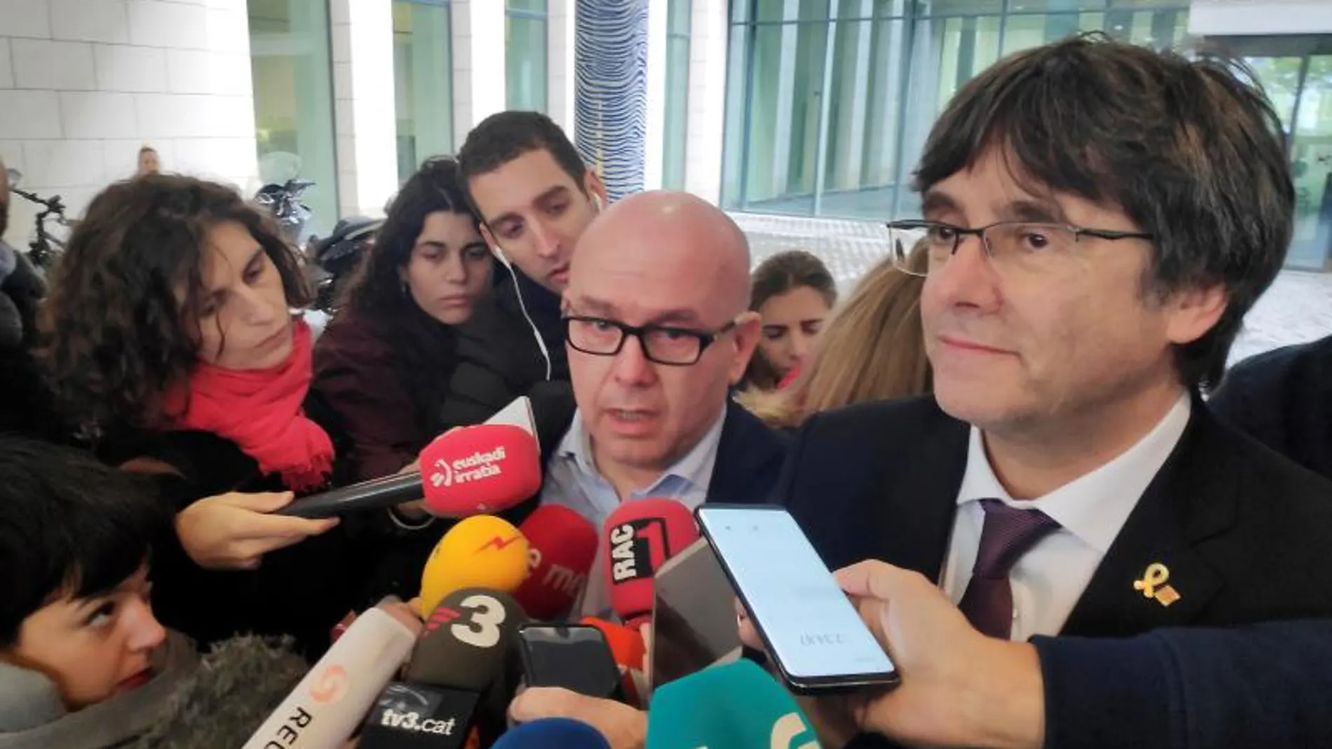 El abogado Gonzalo Boye con Carles Puigdemont