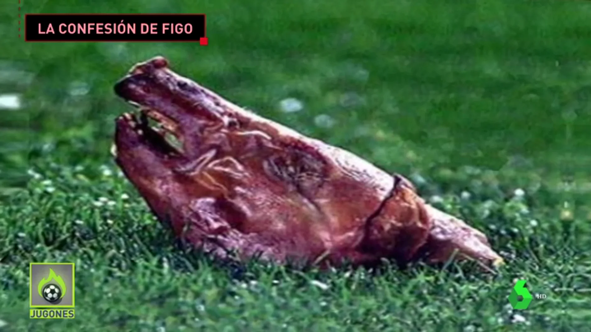 Figo se mofa la 'noche del cochinillo' en el Camp Nou: "Me vino bien"
