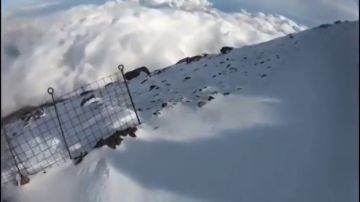 Un montañero graba su propia caída en directo en el Monte Fuji
