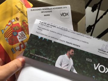 Sobre de propaganda electoral de Vox Sobre de propaganda electoral de Vox