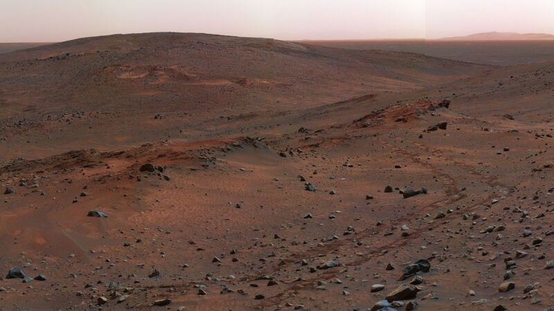Este excientífico de la NASA asegura que ya hemos encontrado vida en Marte 
