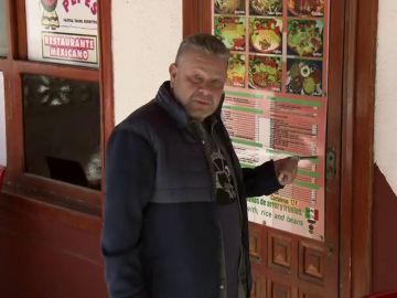 Chicote se queda con el pomo en la puerta en su llegada al Pepe's Cantina: "Pues empezamos bien…" Chicote se queda con el pomo en la puerta en su llegada al Pepe's Cantina: "Pues empezamos bien…"
