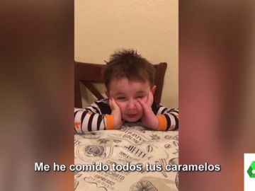 La reacción de una niña al creer que su madre se ha comido sus chucherías: "Te odio, te vas a poner gorda" La reacción de una niña al creer que su madre se ha comido sus chucherías: "Te odio, te vas a poner gorda"