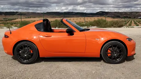 Mazda MX-5 RF 30 Aniversario Mazda MX-5 RF 30 Aniversario