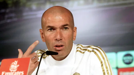 Zidane, ante los medios de comunicación Zidane, ante los medios de comunicación