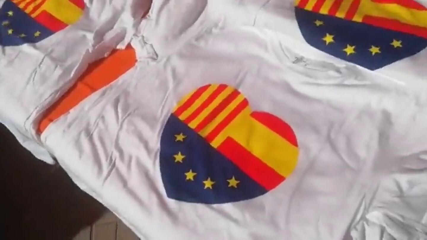 Ciudadanos cambia el naranja por un coraz&oacute;n