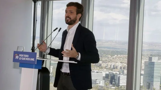 La Sexta Noticias Fin de Semana (03-11-19) Pablo Casado: "A Pedro Sánchez le interesaba la violencia en Cataluña y aparecer como el de la porra envuelto en la bandera" La Sexta Noticias Fin de Semana (03-11-19) Pablo Casado: "A Pedro Sánchez le interesaba la violencia en Cataluña y aparecer como el de la porra envuelto en la bandera"