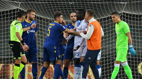 Mario Balotelli amenaza con irse de un partido Mario Balotelli amenaza con irse de un partido