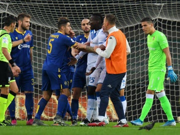 Mario Balotelli amenaza con irse de un partido Mario Balotelli amenaza con irse de un partido