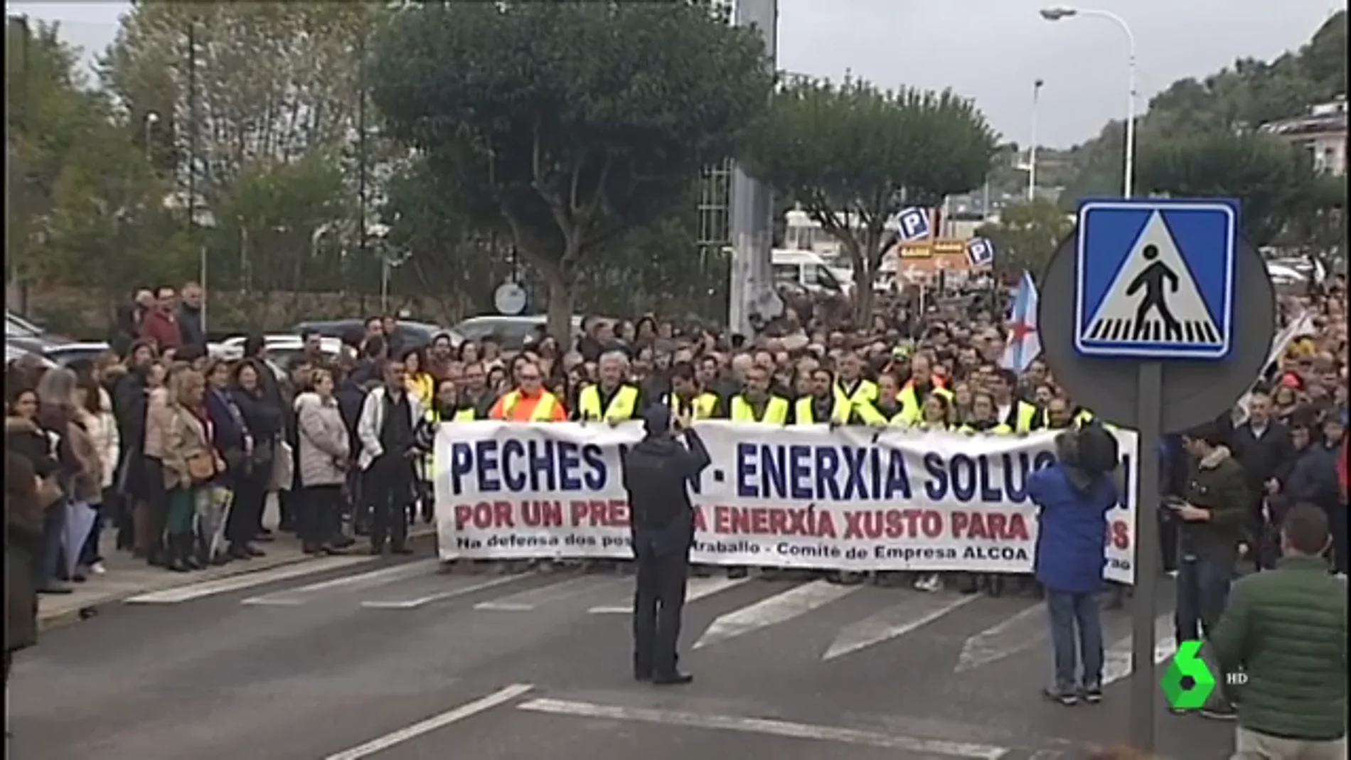 Manifestación en Viveiro en apoyo a Alcoa y el empleo