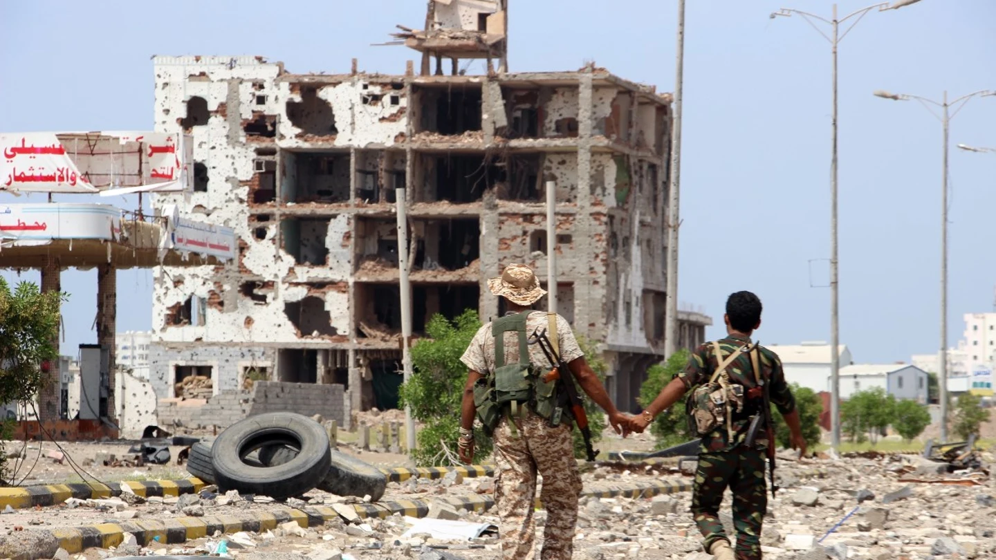 Un edificio destruido en Yemen Un edificio destruido en Yemen