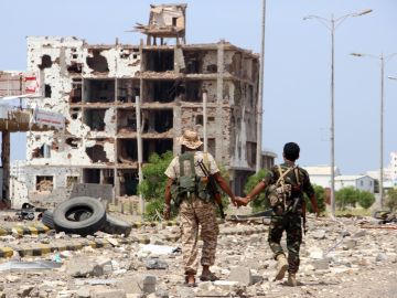 Un edificio destruido en Yemen Un edificio destruido en Yemen