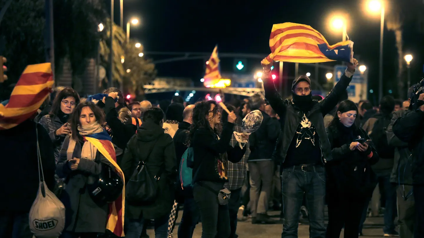 Los CDR convocan una cacerolada frente al Hotel Juan Carlos I para protestar por la visita del rey a Barcelona Los CDR convocan una cacerolada frente al Hotel Juan Carlos I para protestar por la visita del rey a Barcelona