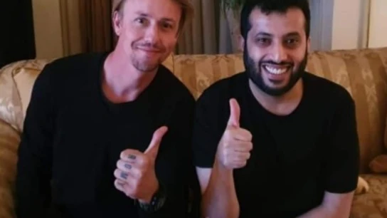 Guti, posando junto al jeque del Almería, Al-Sheikh Guti, posando junto al jeque del Almería, Al-Sheikh
