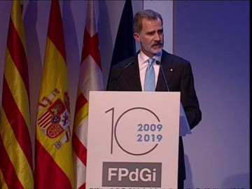 Felipe VI apela a una Cataluña "orgullosa de sus señas de identidad, plural e integradora" Felipe VI apela a una Cataluña "orgullosa de sus señas de identidad, plural e integradora"