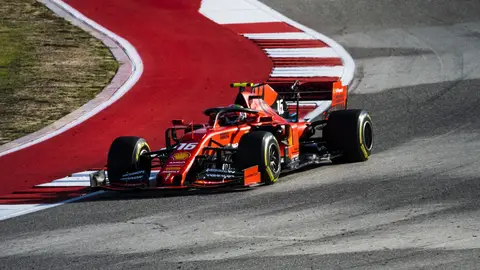 Los Ferrari se quedaban sin reacción desde el inicio Los Ferrari se quedaban sin reacción desde el inicio